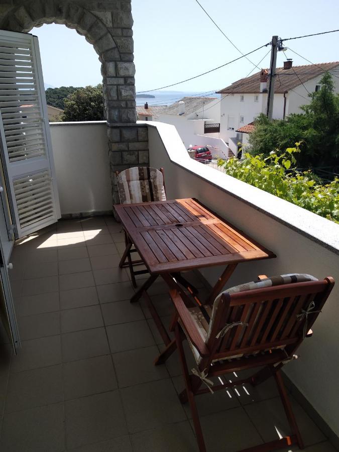 Apartments Mlacovic Rab Town Exterior photo